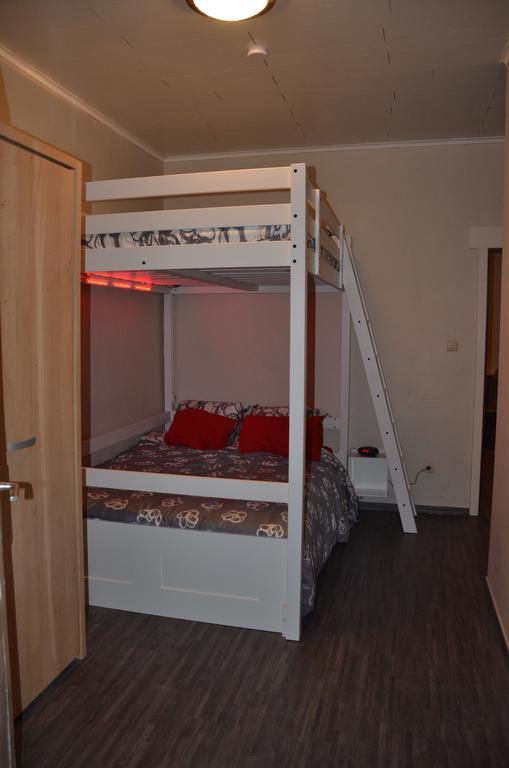 Apartment Sariks Place Brugge Phòng bức ảnh